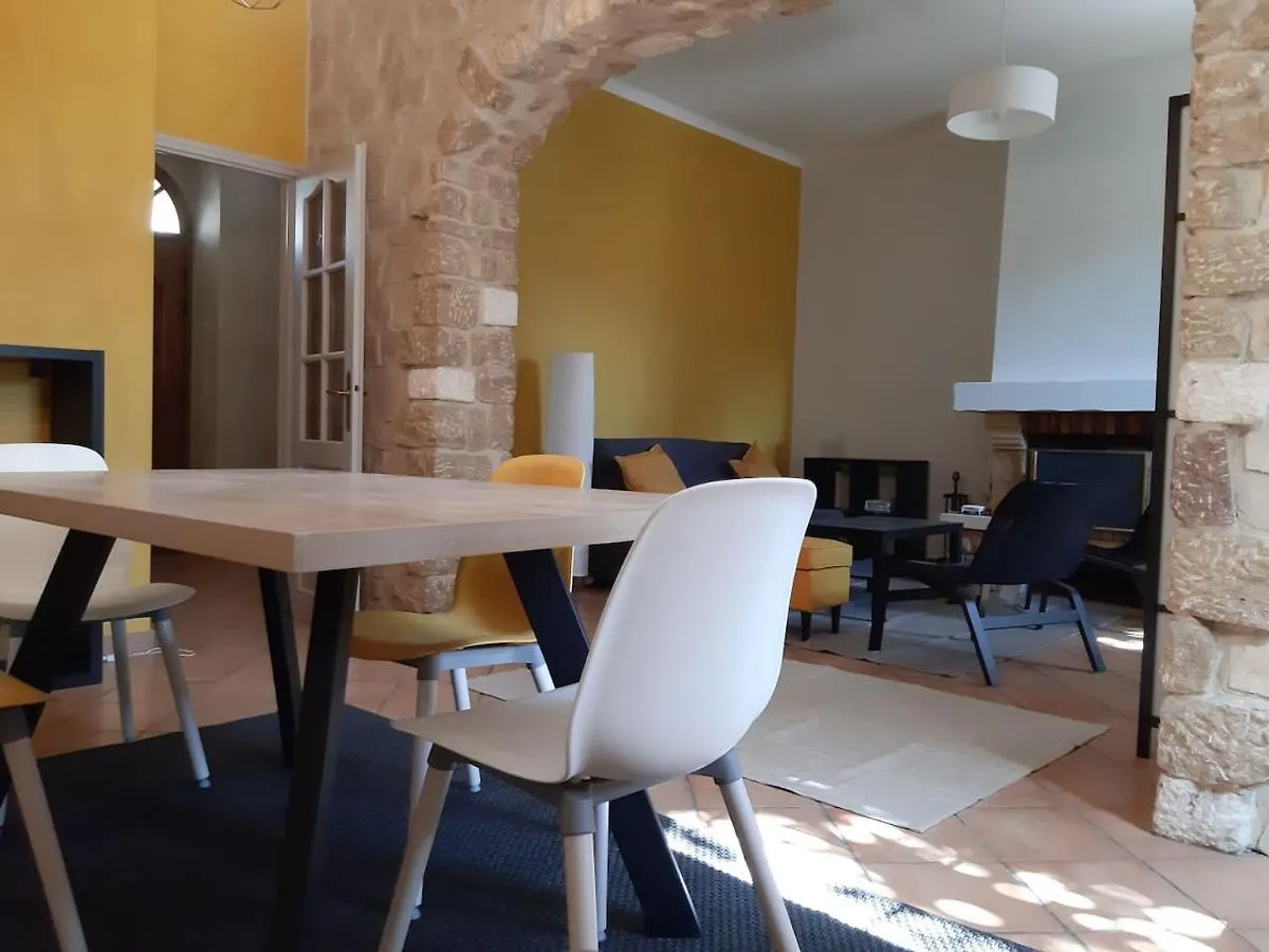 Villa Piscine 3 Chambres-Centre A Pied- 9 Couchages Avignon 0*,  France